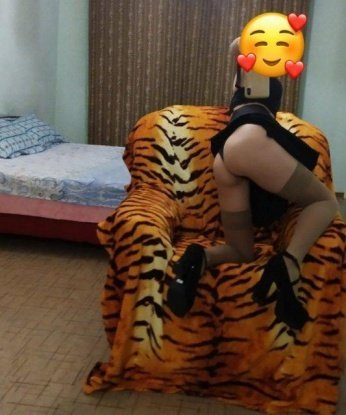 Со мной вы переживете нежность и страсть, сливаясь в одно незабываемое путешествие сексуальных наслаждений. Мои услуги разнообразны: французский без, классика, ролевые игры и многое другое. Фотографии в моем портфолио подтверждают мою красоту и привлекательность. А отзывы моих предыдущих клиентов говорят о моей непревзойденной мастерстве. Жду встречи с вами, чтобы погрузиться в мир наслаждений и превратить ваши фантазии в реальность. Со мной вы будете чувствовать себя уютно и желанным. Позвольте себе испытать неземные ощущения в Москве, в объятиях страсти и соблазна. 11242, 31 год